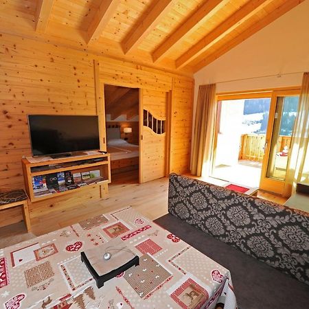 Mountain Apartment Hapeli Ortisei Bagian luar foto