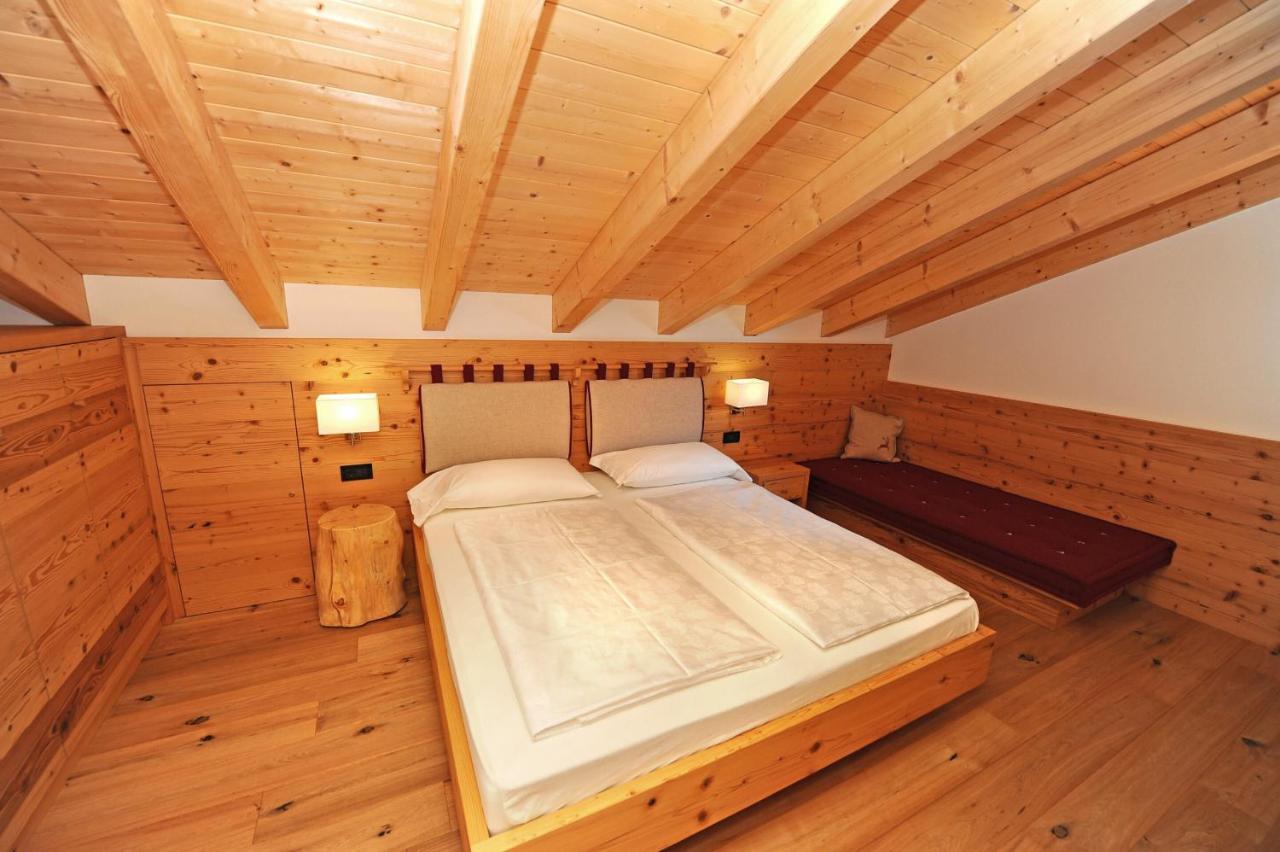 Mountain Apartment Hapeli Ortisei Bagian luar foto